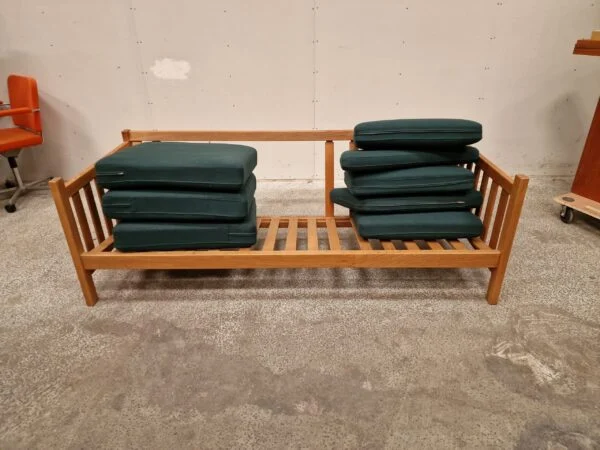 Børge Mogensen Børge Mogensen trepersoners sofa i massiv egetræ — billede 2