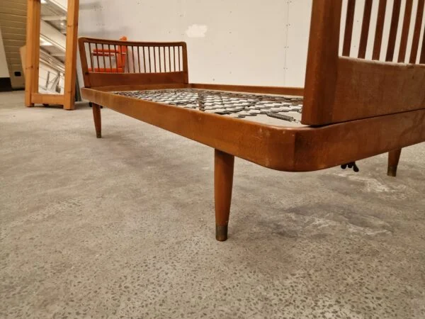 Horsnæs Daybed, nøddetræ, Horsnæs — billede 6