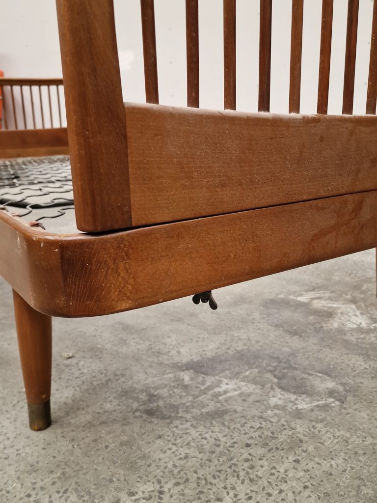 Daybed, nøddetræ, Horsnæs
