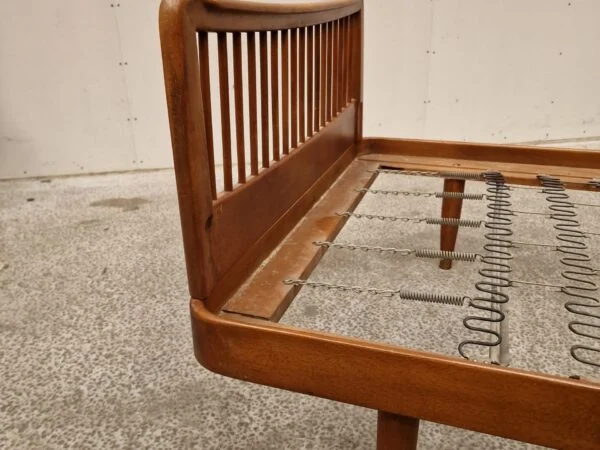 Horsnæs Daybed, nøddetræ, Horsnæs — billede 8