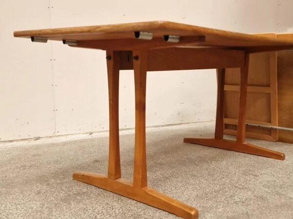 Børge Mogensen Børge Mogensen, Spisebord med shakerstel og tillægsplader, model C18, egetræ — billede 4