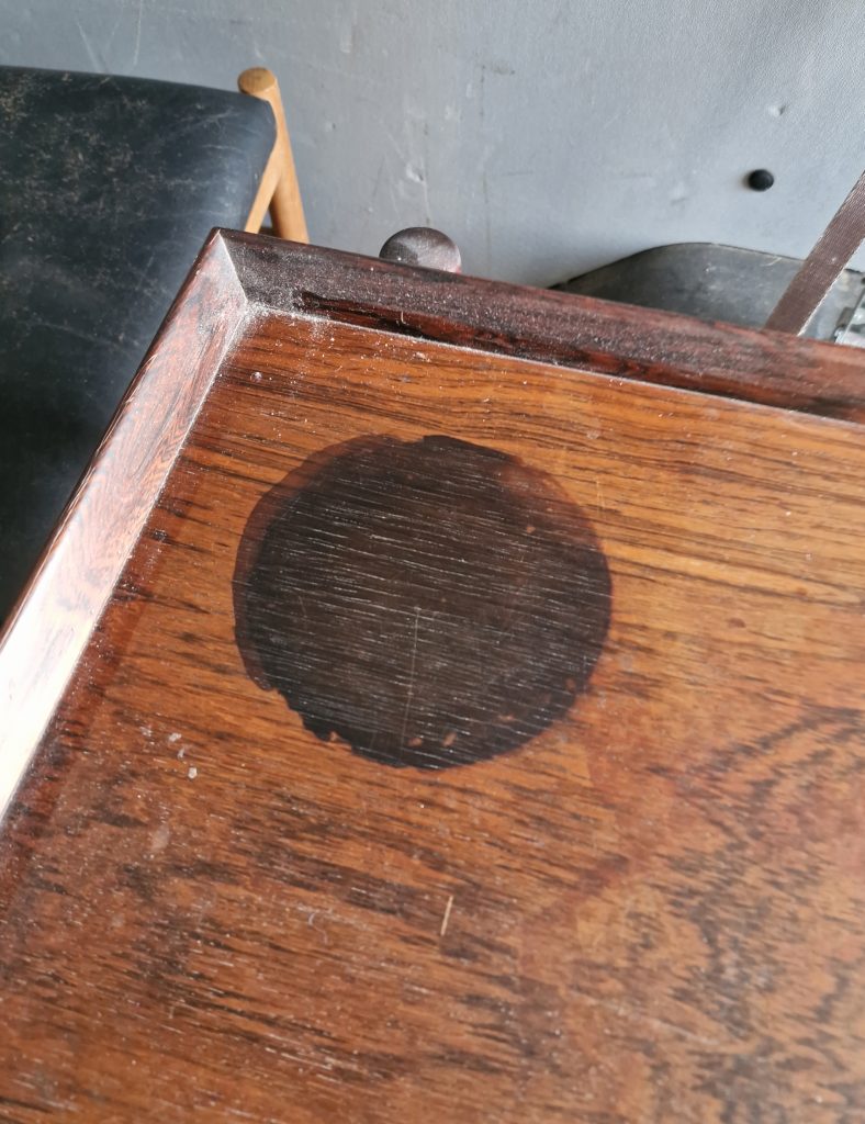 Poul Hundevad, Domus Danica Poul Hundevad. Bakkebord/serveringsvogn med udtræk, palisander — billede 7