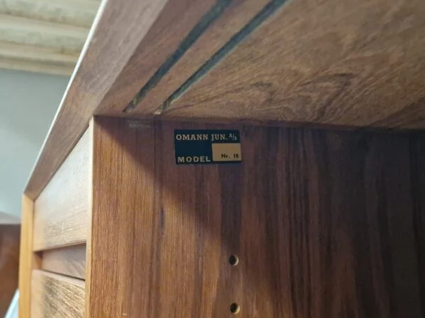 Omann Jr model 18 Lang lav skænk, skuffer og skydelåger, teak, Omann Jr model 18 — billede 6