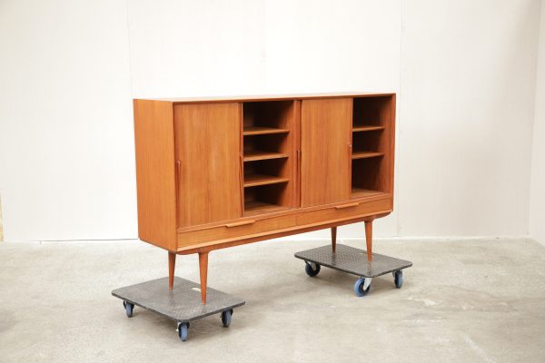 Skænk/dækketøjsskab, teak, Omann Junior model 13