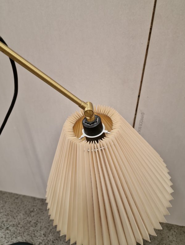 Teleskopstanderlampe, Aage Petersen/Le Klint, Model 349.