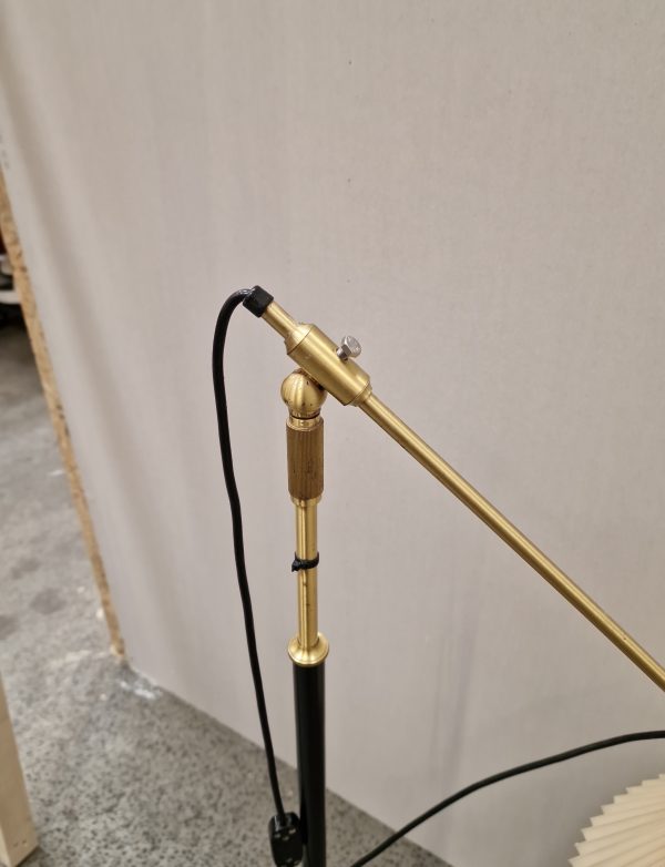 Teleskopstanderlampe, Aage Petersen/Le Klint, Model 349.