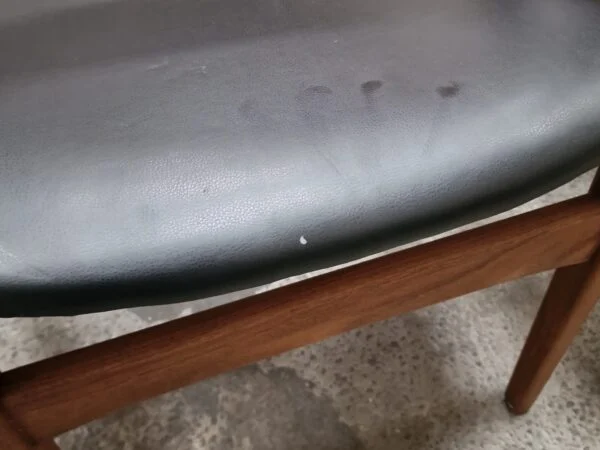 Kai Kristiansen Firechair/T21, Korup stolefabrik Seks spisestole i teak med buet rygstykke, Kai Kristiansen Firechair/T21, Korup stolefabrik — billede 12