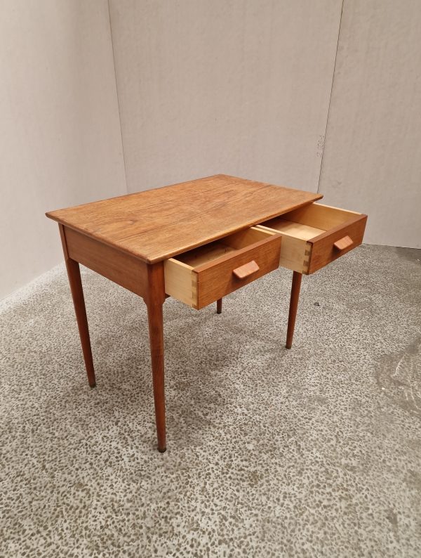 Konsolbord med to skuffer, teak