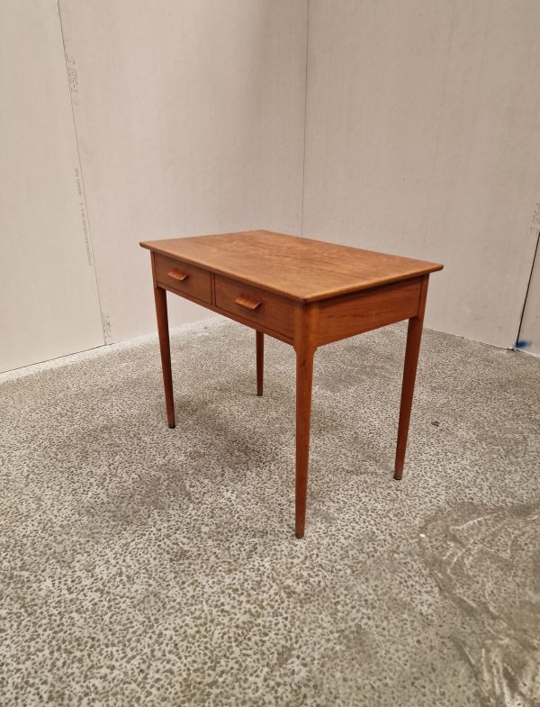 Konsolbord med to skuffer, teak