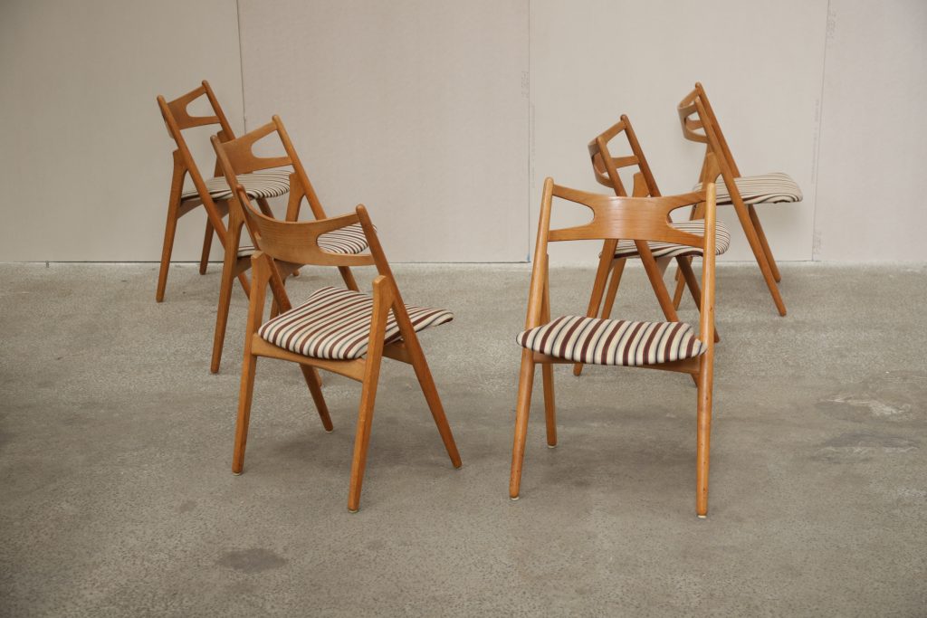 Wegner CH29 Seks spisestole i massiv egetræ, Wegner CH29