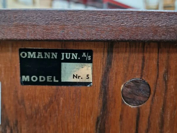 Omann jr model 5 Bogreol med flytbare hylder, palisander, Omann jr model 5 — billede 2