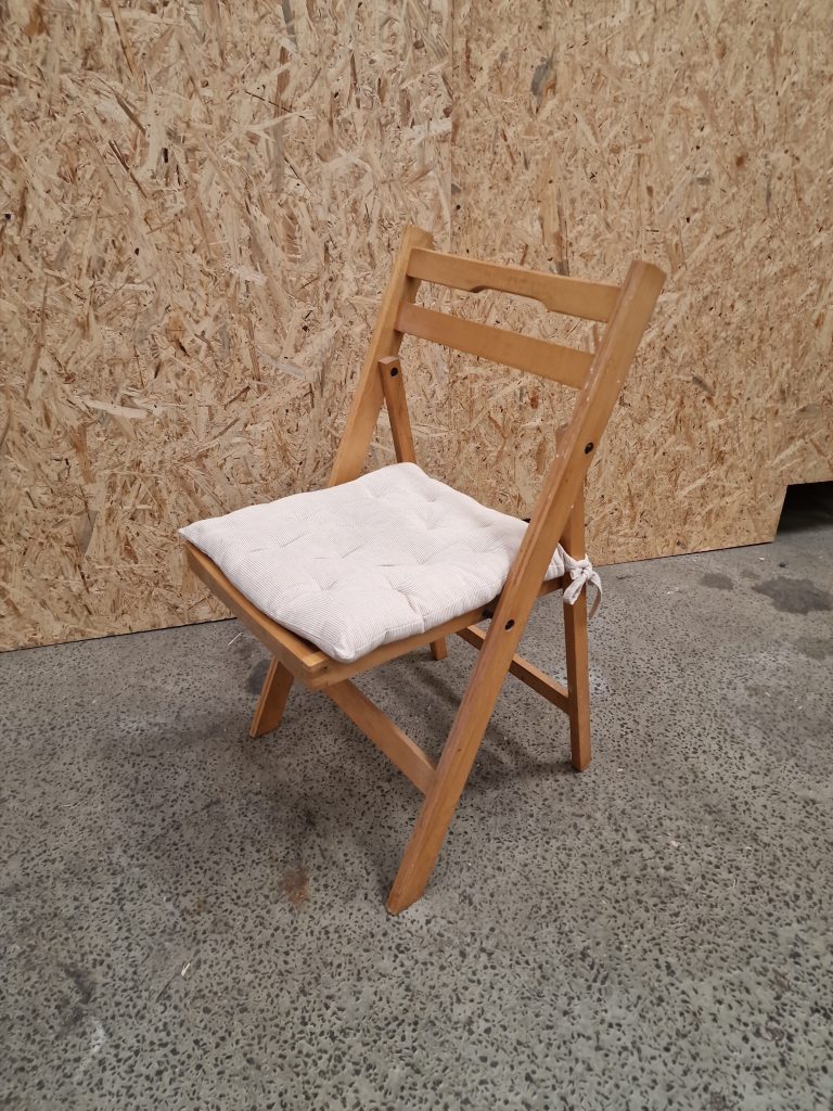 Frisvinger stol og klapstol