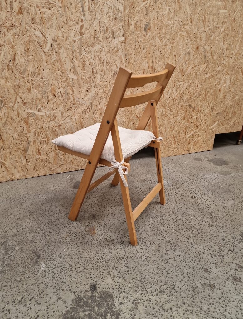 Frisvinger stol og klapstol