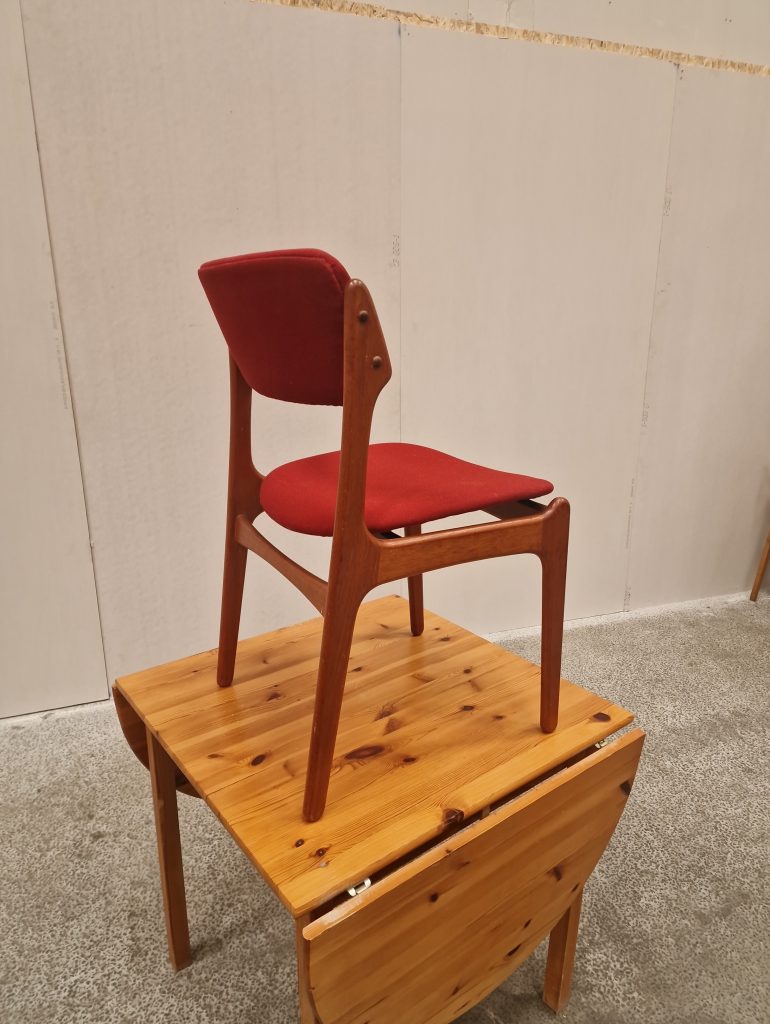 Erik Buch model OD49  Syv spisestole i massiv teak, til ompolstring — billede 10