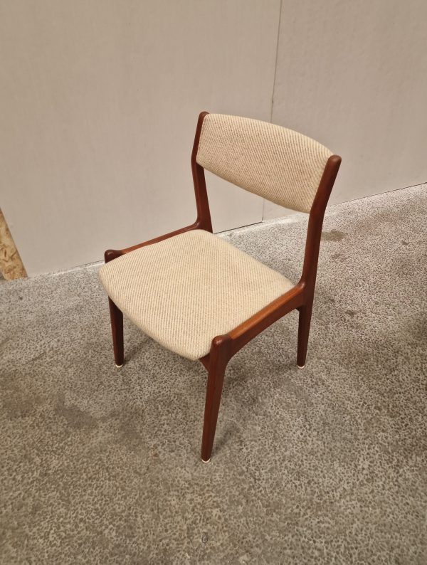 Seks spisestole, massiv teak