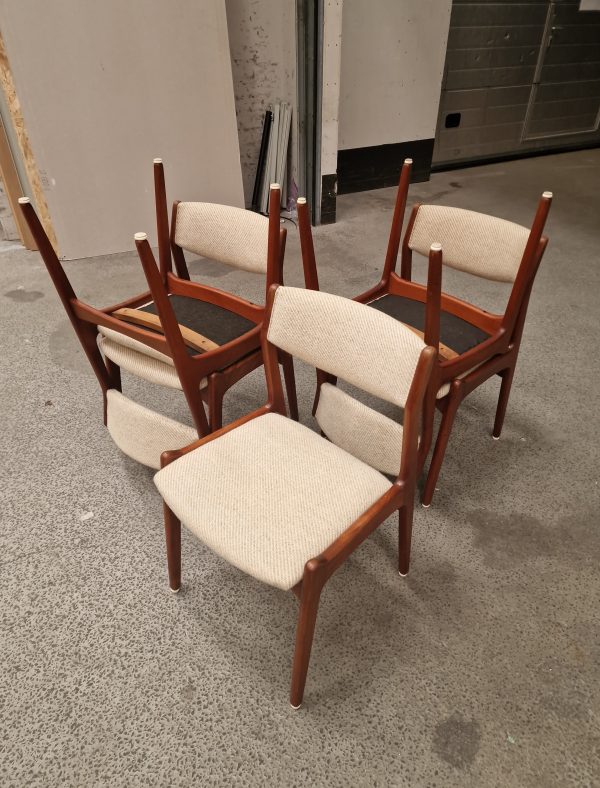 Seks spisestole, massiv teak