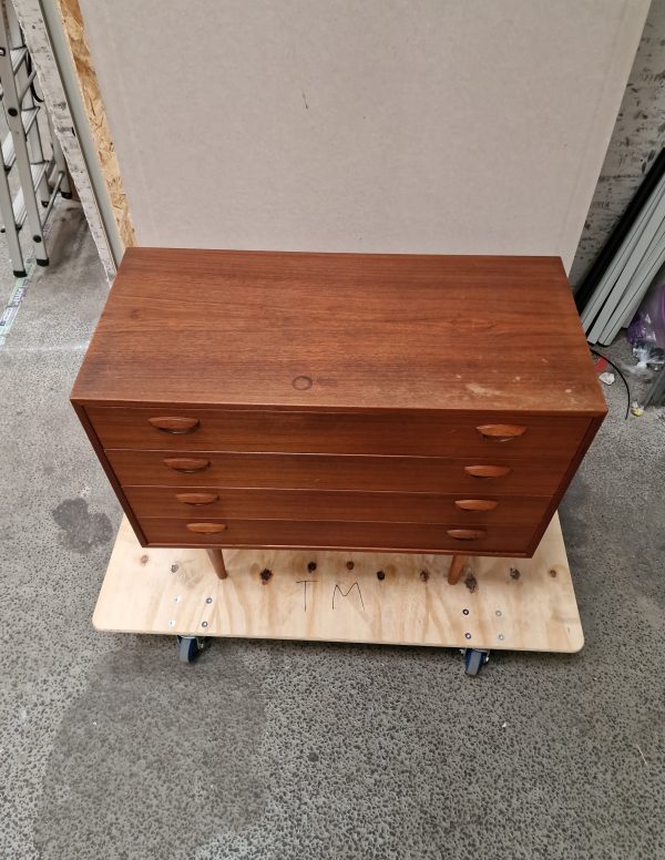 Kommode med fire brede skuffer, teak, Kai Kristiansen