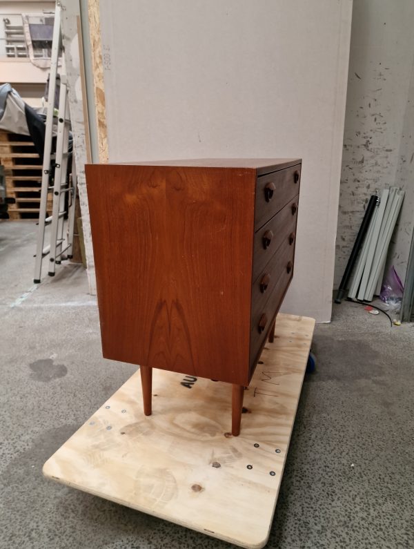 Kommode med fire brede skuffer, teak, Kai Kristiansen