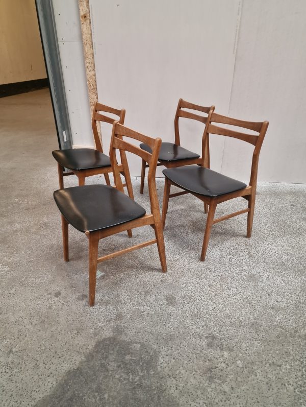 Fire spisestole til ompolstring, egetræ