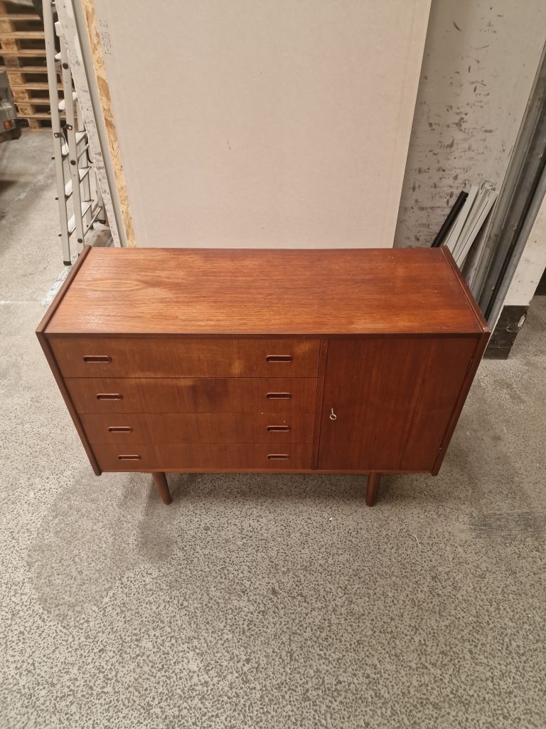 Skænk med skuffer og skab, teak — billede 3