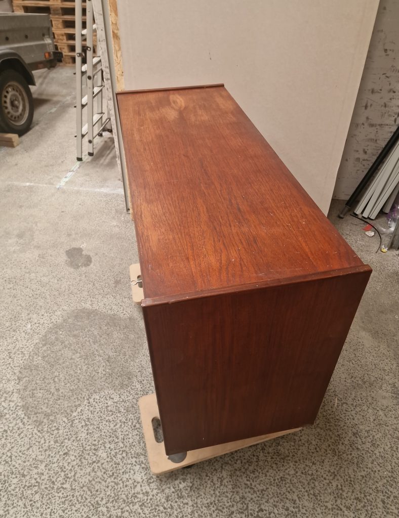 Skænk med skuffer og skab, teak — billede 9