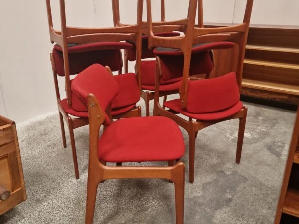 Erik Buch model OD49 Syv spisestole i massiv teak, til ompolstring — billede 2