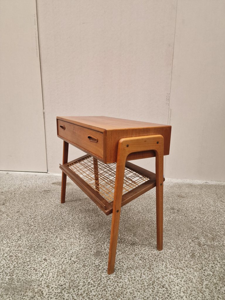 Senge/entrebord i teak med skuffe og flethylde — billede 4