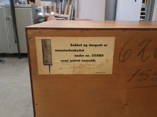 Omann Jr model 12 Skænk i teak, Omann Jr model 12 — billede 9