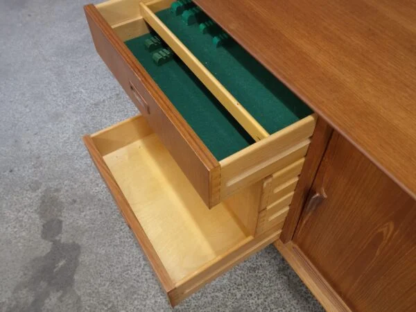 Omann Jr model 12 Skænk i teak, Omann Jr model 12 — billede 13