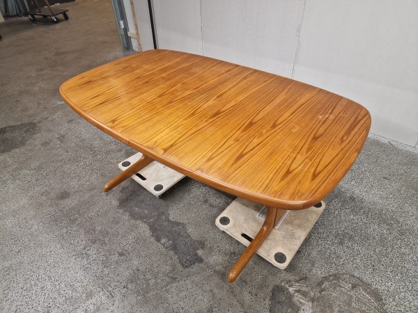 Spisebord på stel med tillægsplader, teak, ovalt, Skovby