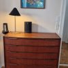 Kommode med buet front, teak — billede 3