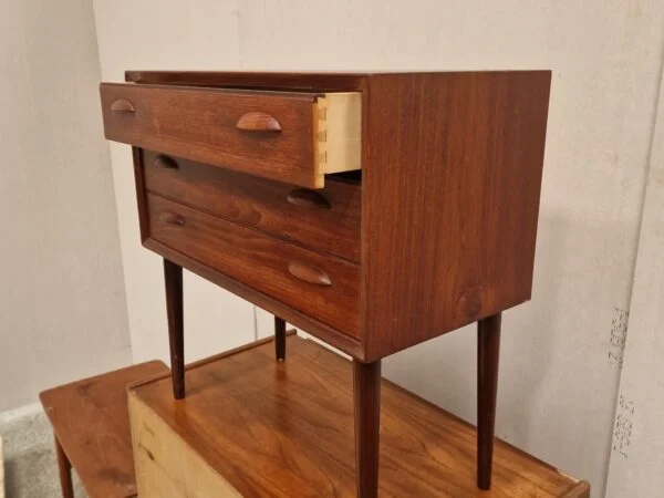 Entrekommode med tre skuffer, teak — billede 5