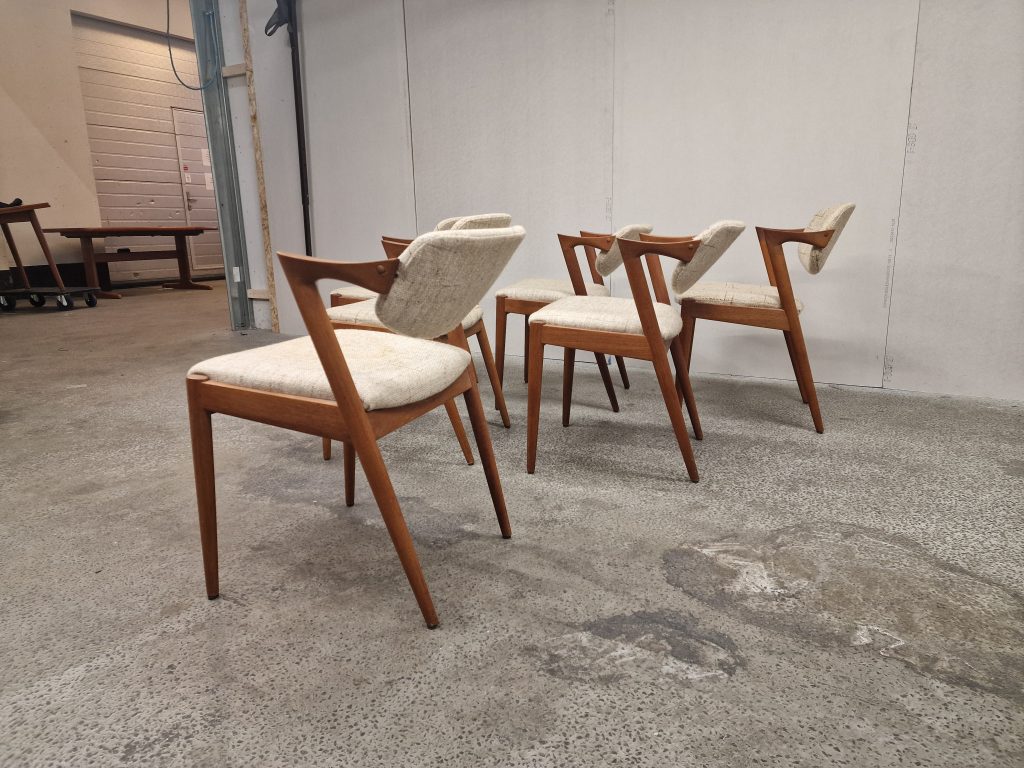 Kai Kristiansen model 42 Seks spisestole, Kai Kristiansen model 42,teak, til ompolstring — billede 2