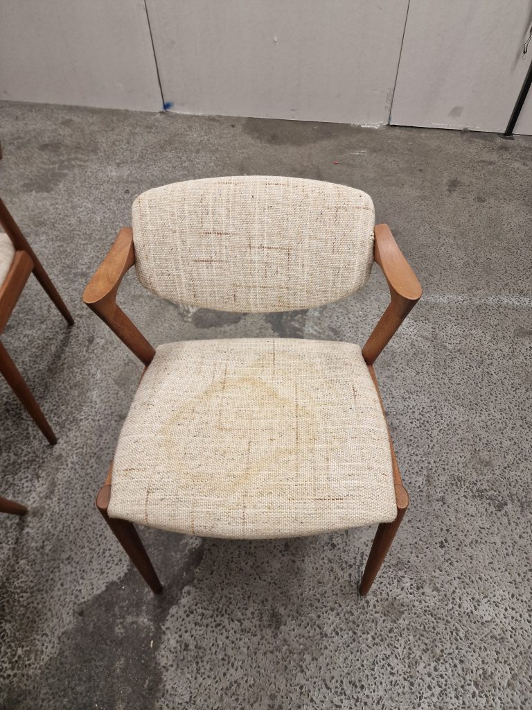 Kai Kristiansen model 42 Seks spisestole, Kai Kristiansen model 42,teak, til ompolstring — billede 3