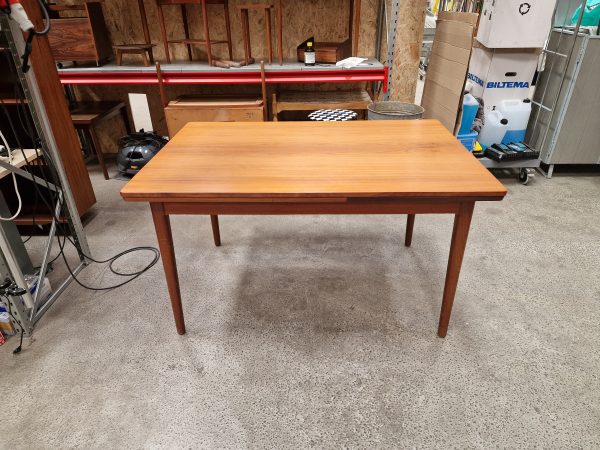 Spisebord i teak med hollandsk udtræk, 133 x 90 x 74