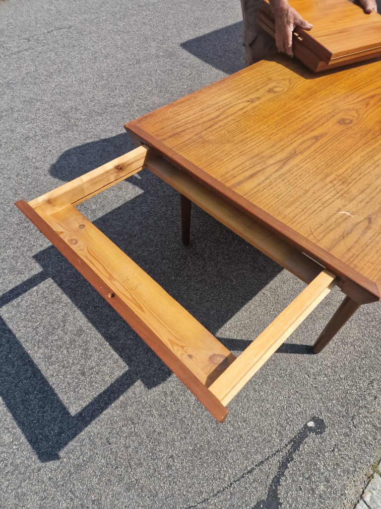 Spisebord, Ib Kofod Larsen