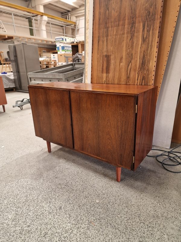 Smal skænk, palisander, Omann Jr, model nr 4