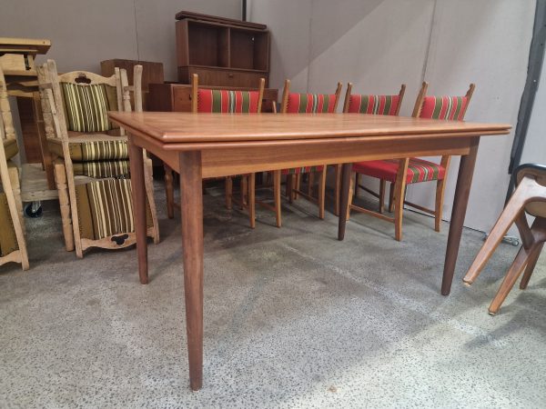 Spisebord med hollandsk udtræk, teak