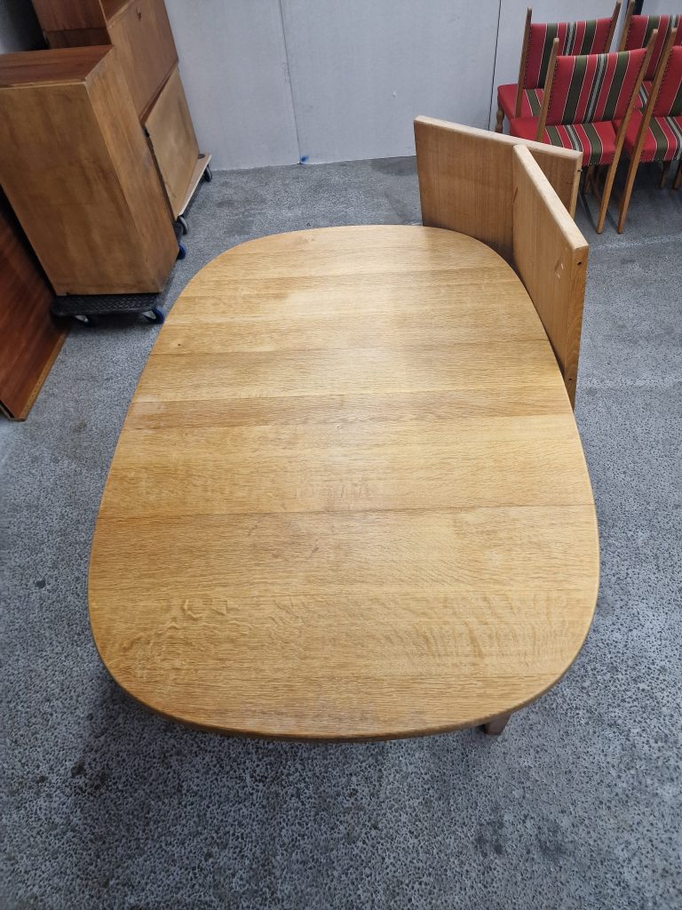 Ovalt spisebord, massiv egetræ — billede 7