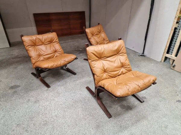 Siesta, Ingmar Relling Tre stk Siesta lænestole, cognacfarvet