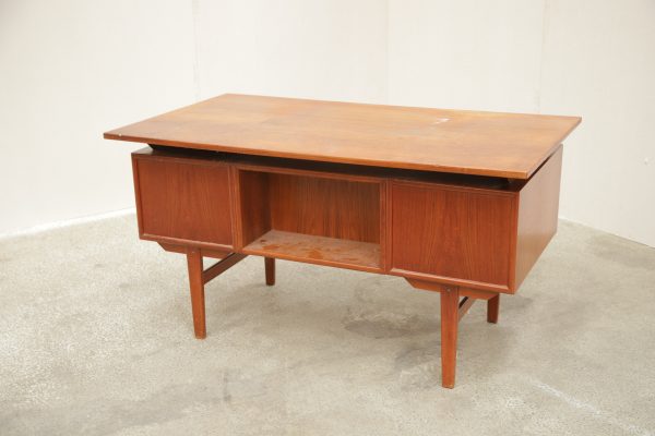 Skrivebord teak