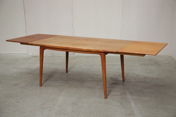 Spisebord med tillægsplader, teak, Alfred Christensen model 371/Boomerang