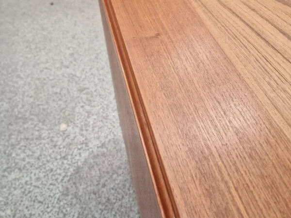 Omann Jr model 4 Skænk i teak, Omann Jr model 4 — billede 4