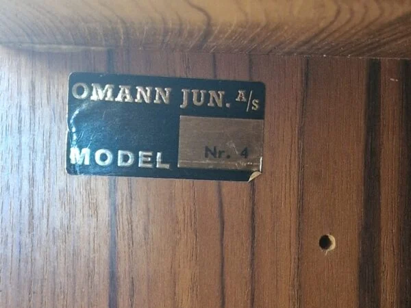 Omann Jr model 4 Skænk i teak, Omann Jr model 4 — billede 3