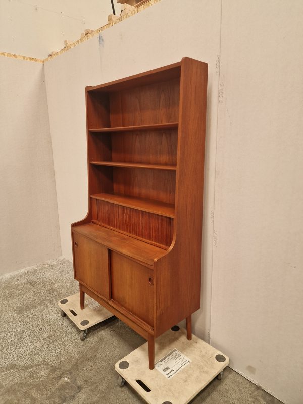 Bornholmerreol i teak med skydelåger
