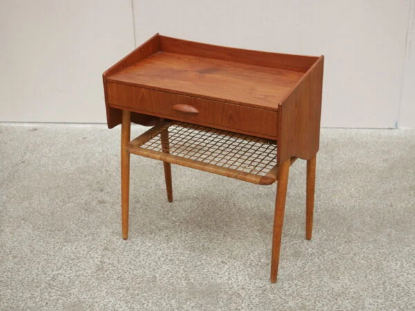 Natbord/entrékommode, teak, flethylde — billede 3