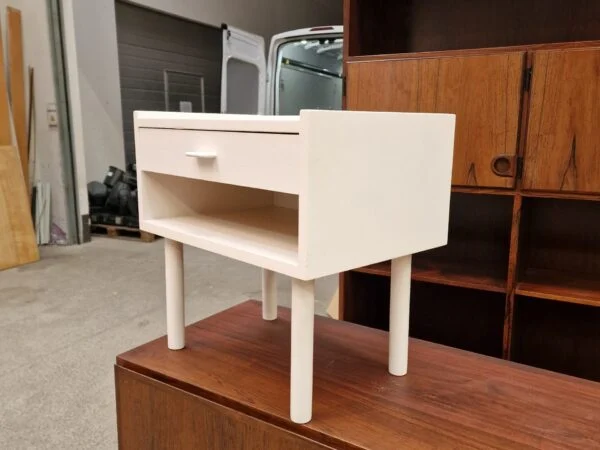 Wegner/Illums Bolighus Sengebord, hvidmalet, Wegner/Illums Bolighus — billede 6