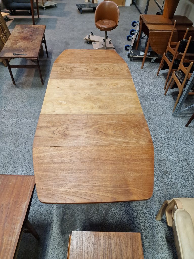 Spisebord med klapper, teak — billede 10