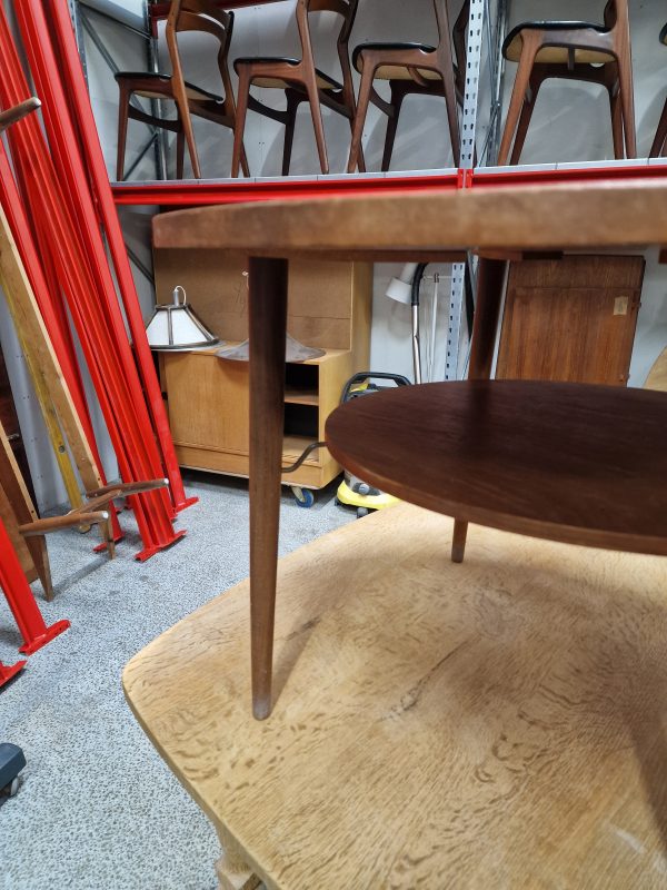 Rundt sofabord, teak