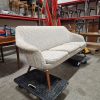 Trepersoners sofa, ben af teak